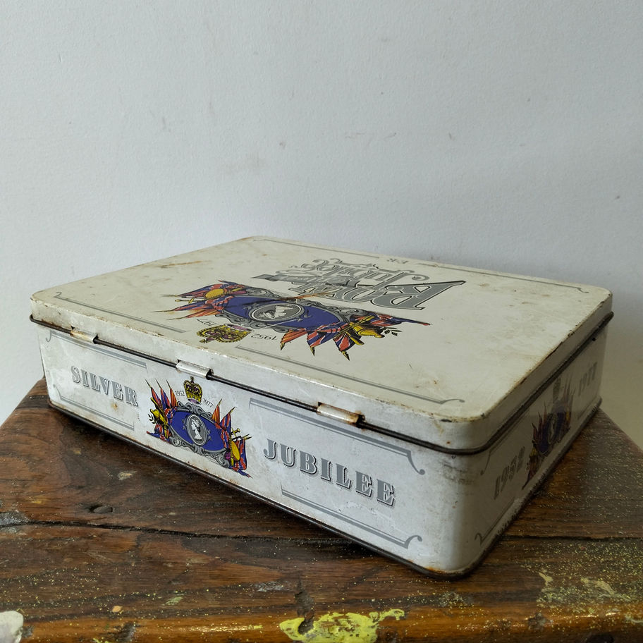Vintage 1977 Royal Silver Jubilee Souvenir Stationery Tin by Spicers Ltd Sawston