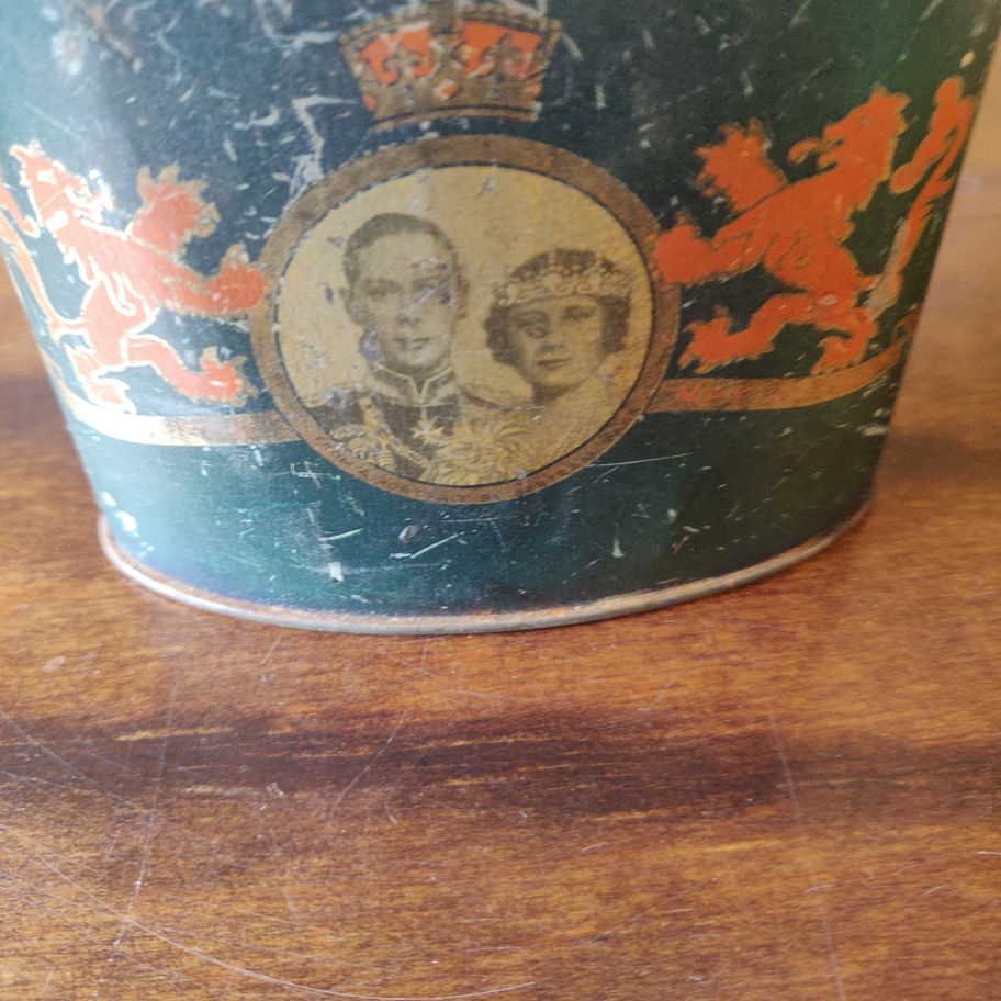 Vintage 1937 coronation money box tin king George the V1 queen Elizabeth