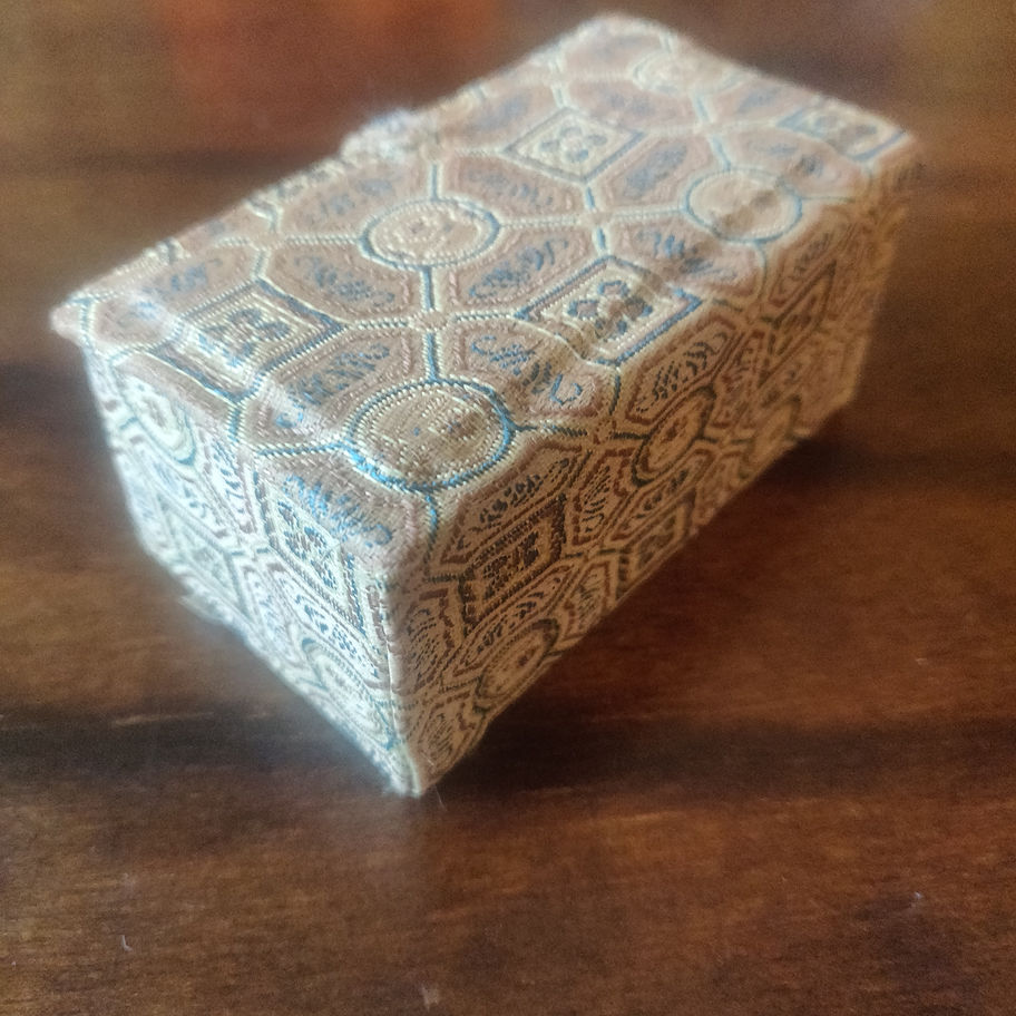Vintage Chinese stone hand carved stamp in original velvet lined box
