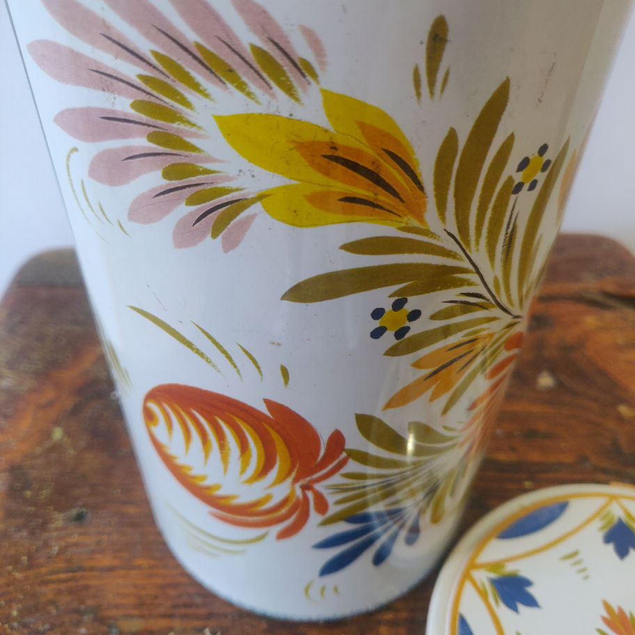 Vintage French massilly Herriot Quimper highly decorated biscuit tin