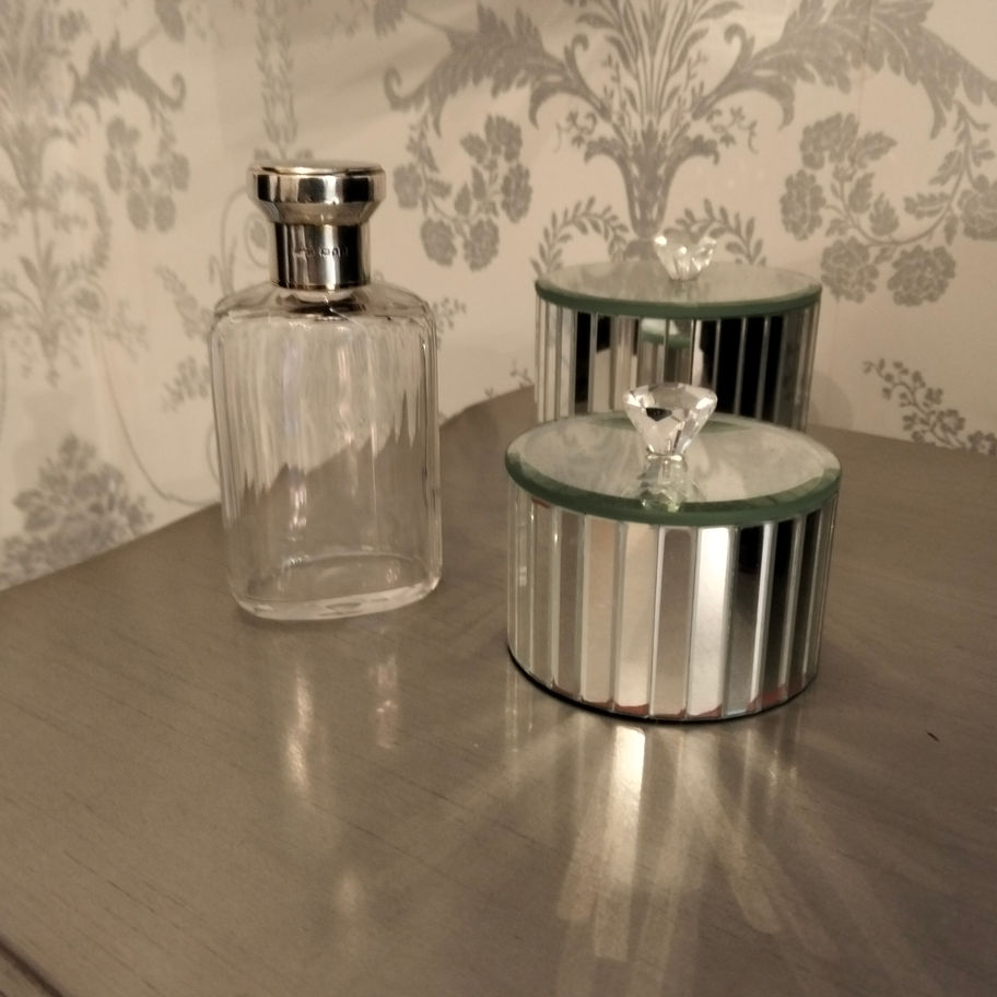 Antique 1907 Edwardian silver top Birmingham hallmark perfume or cologne bottle