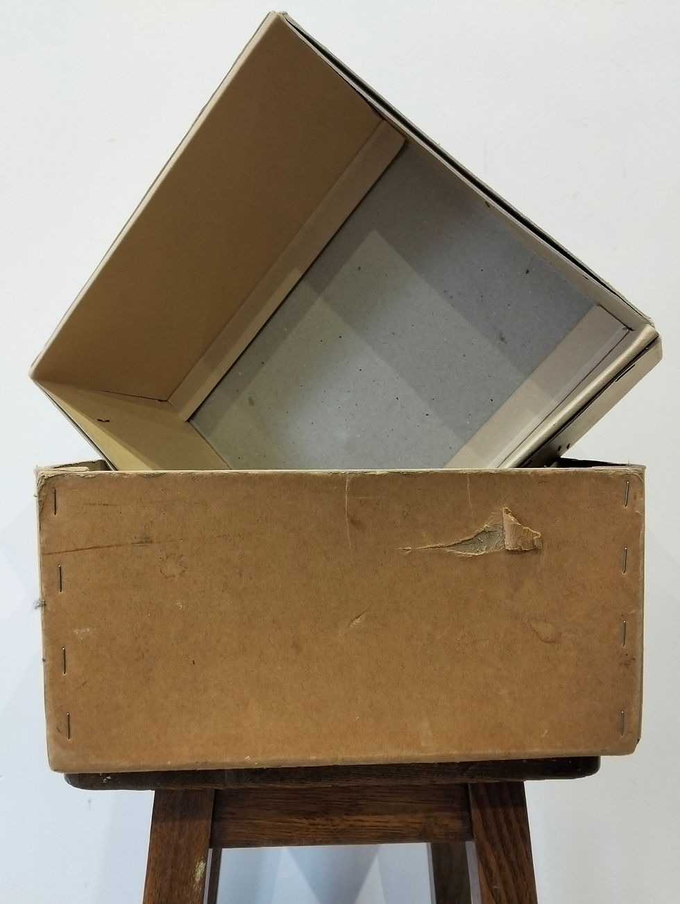 Прев'ю: Vintage Bates Gentlemen’s Hatter Export Parcel Box – Jermyn Street, London