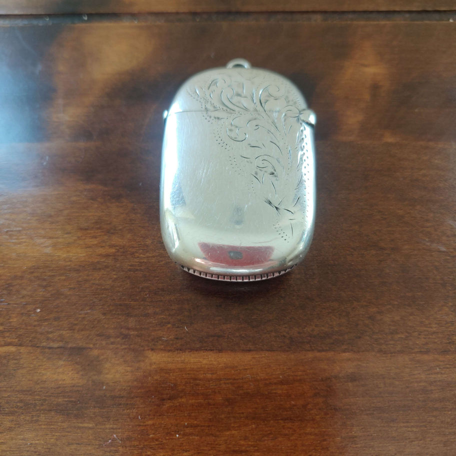 Antique Birmingham 1911 solid silver vesta case rolaston bros