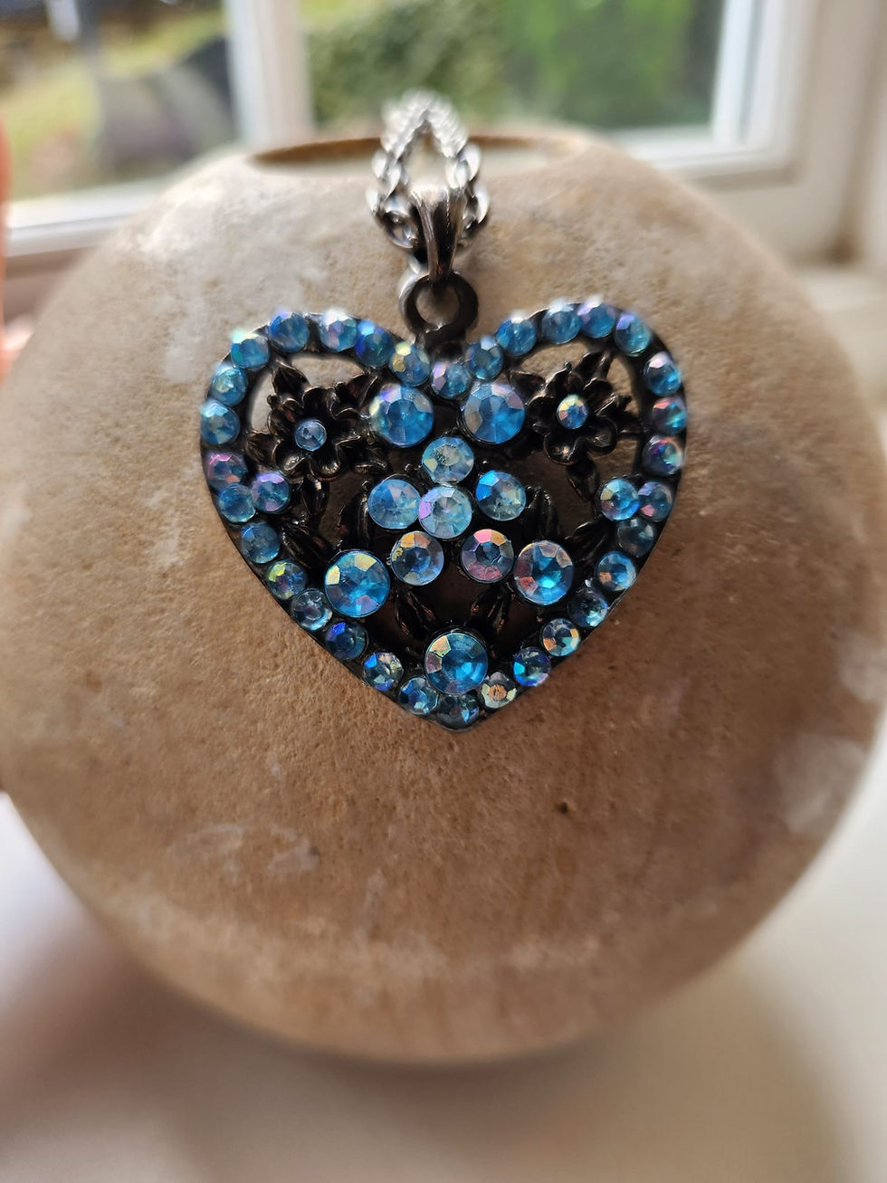 vintage love heart necklace blue jewels