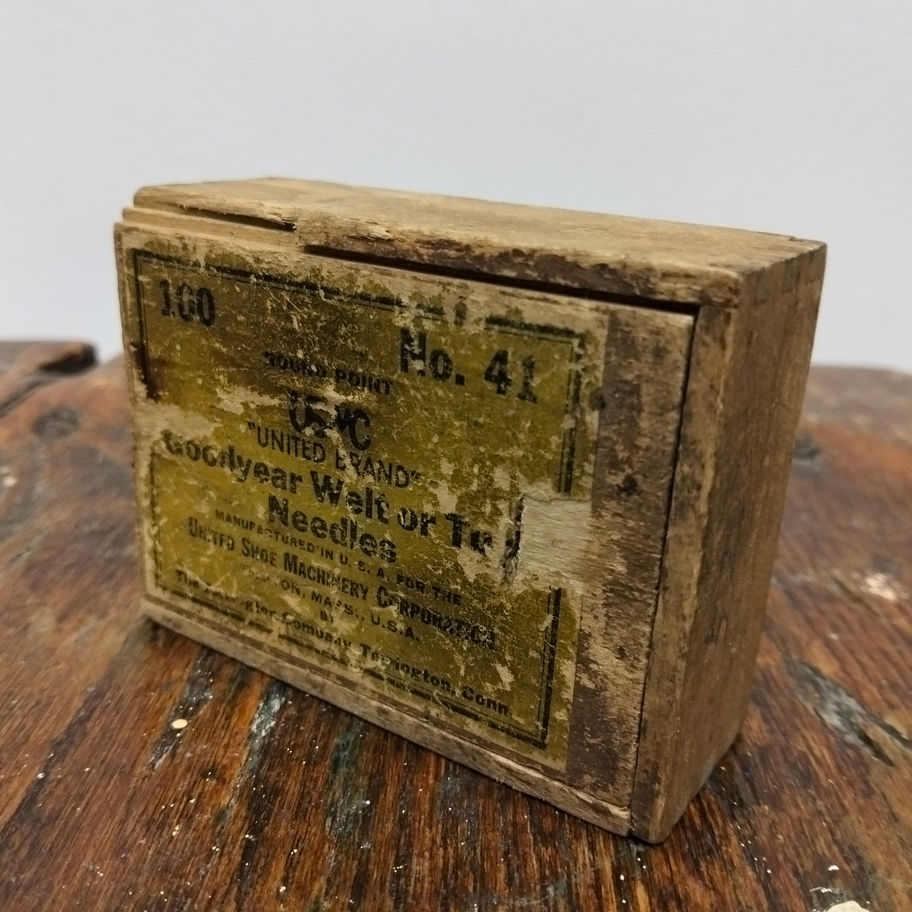 Antique early 20th century 1920s Goodyear welt or turn shoe needles pine box