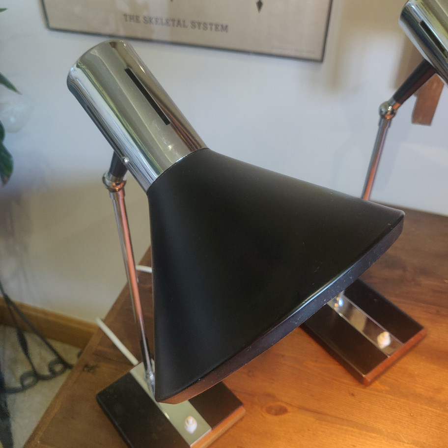 Vintage 1960s / 70s sis Leuchten Bauhaus revival pair of bedside/ desk lamps !!