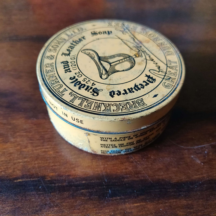 Vintage probably 1940s could be earlier brecknell turner and sons leather soap