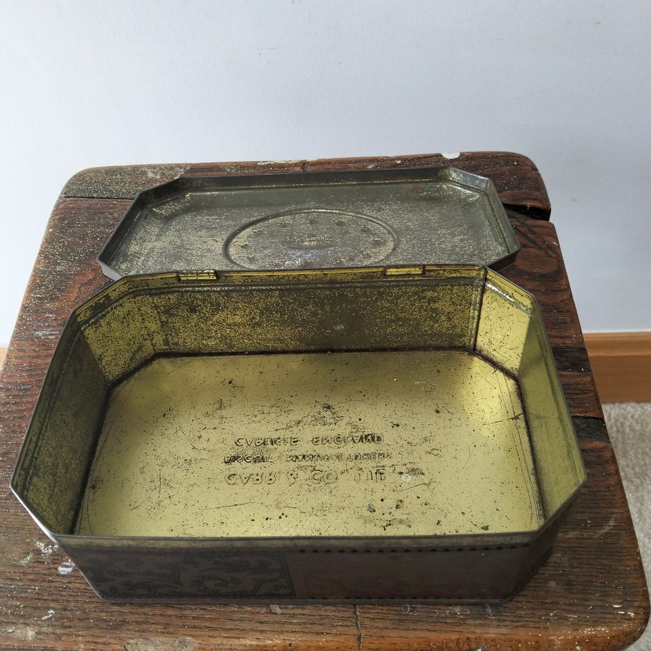 Vintage Carr & Co Ltd “Jewel Box” Biscuit Tin – Carlisle, England