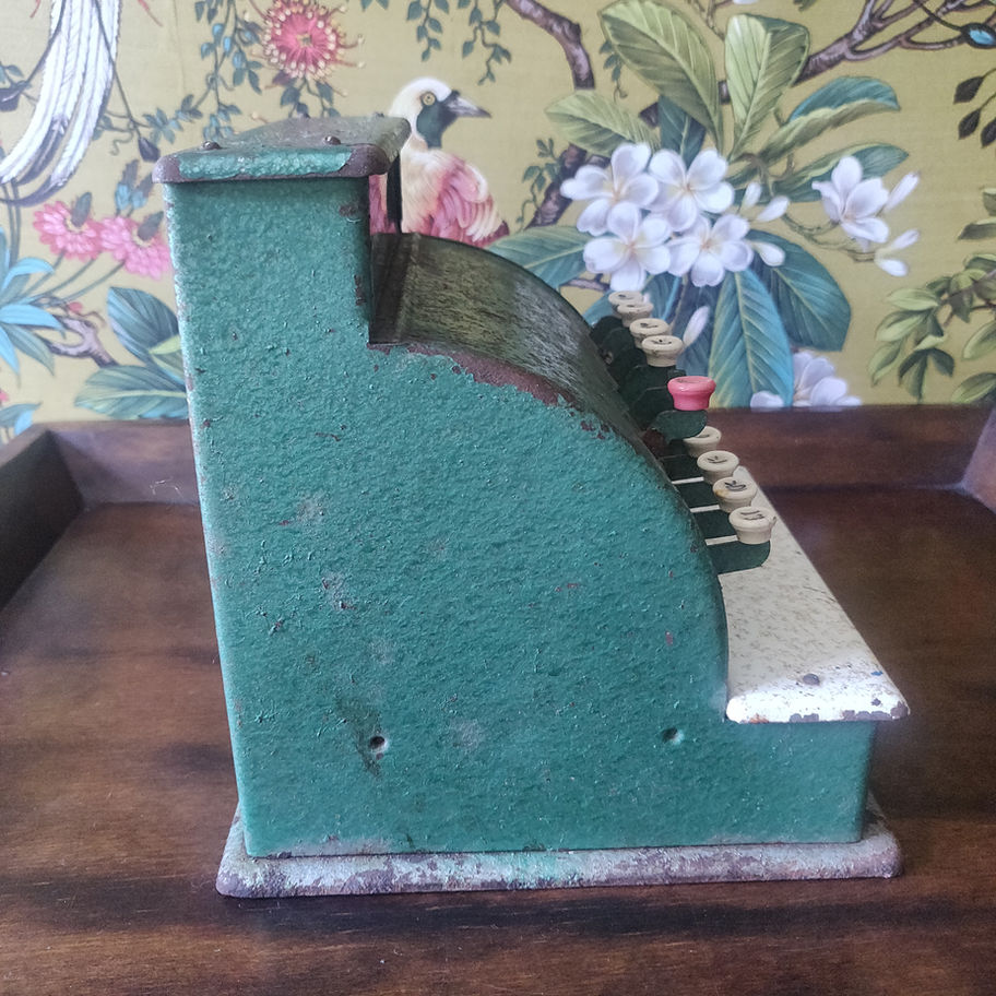 Vintage merit metal toy cash register makes a lovely cha ching sound !!
