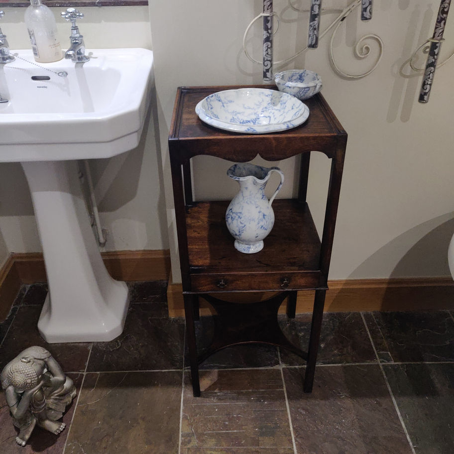 Antique George III 1780s ? Mahogany small wash stand with copeland wash bowl etc