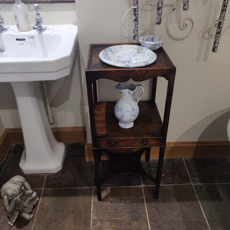 Antique George III 1780s ? Mahogany small wash stand with copeland wash bowl etc