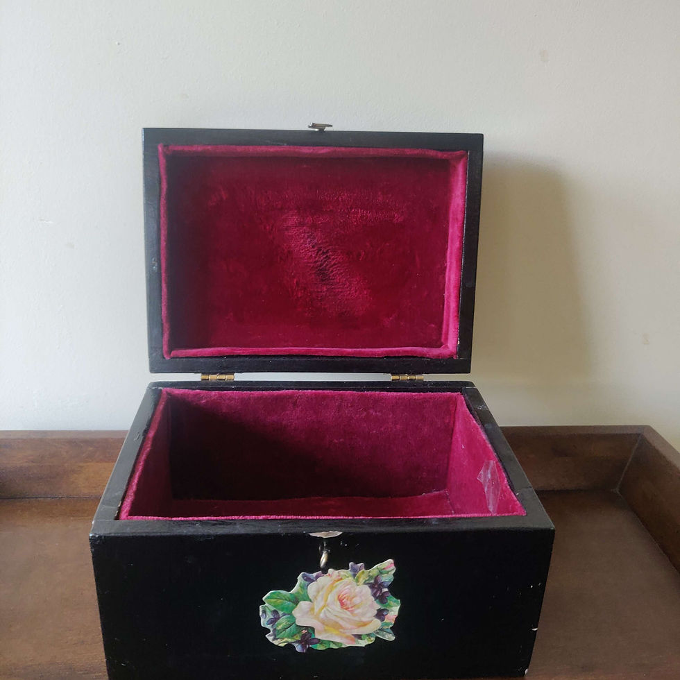 Miniatura: Vintage hand painted probably barge ware jewellery or trinket keepsake boxe