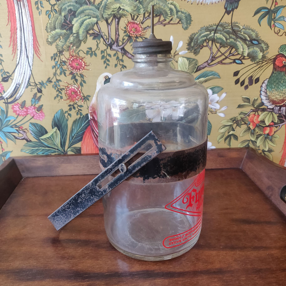 Vintage 1950s rippingiles fyrside paraffin heater