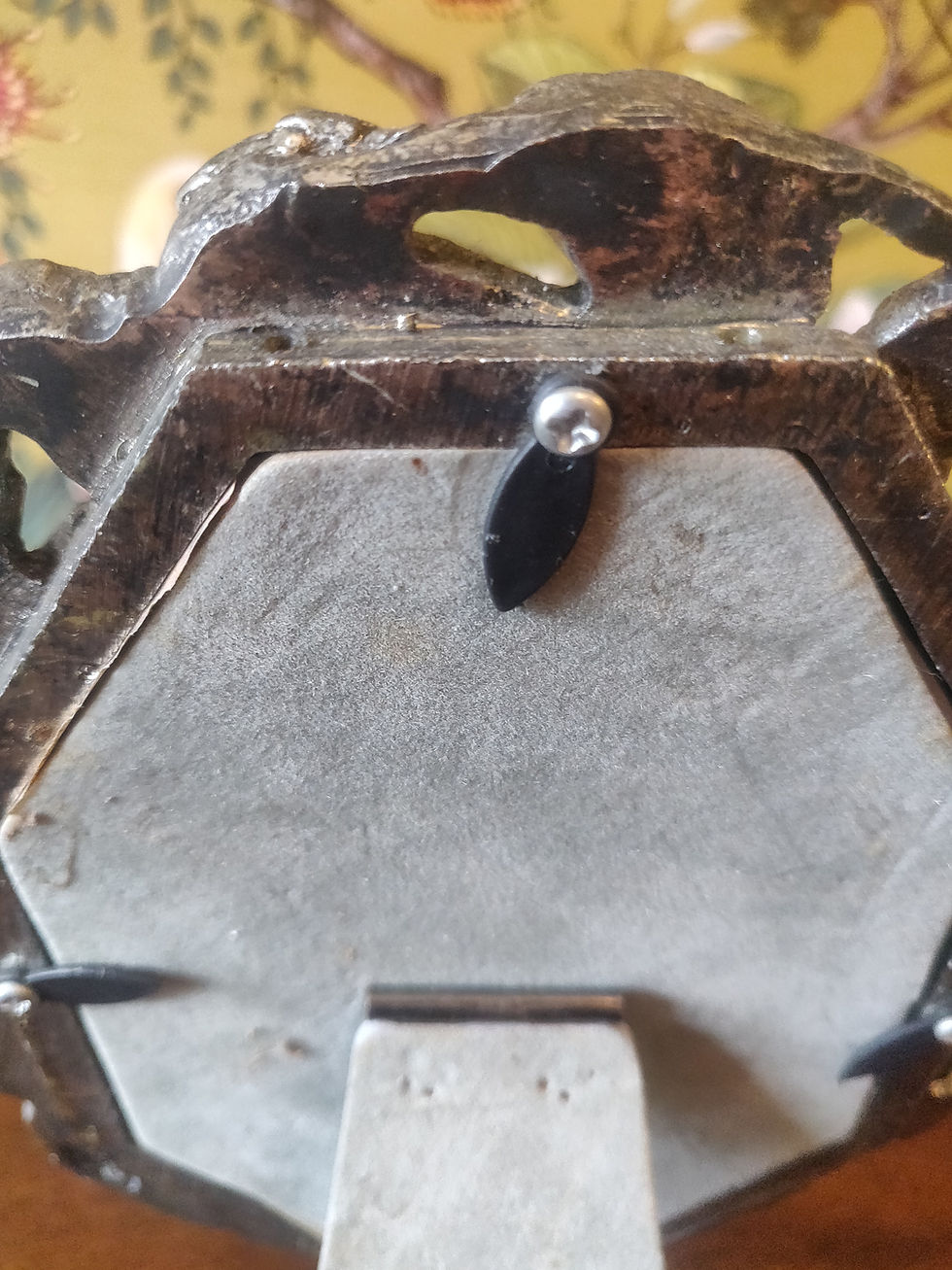 縮圖：Vintage art nouveau style oval picture frame