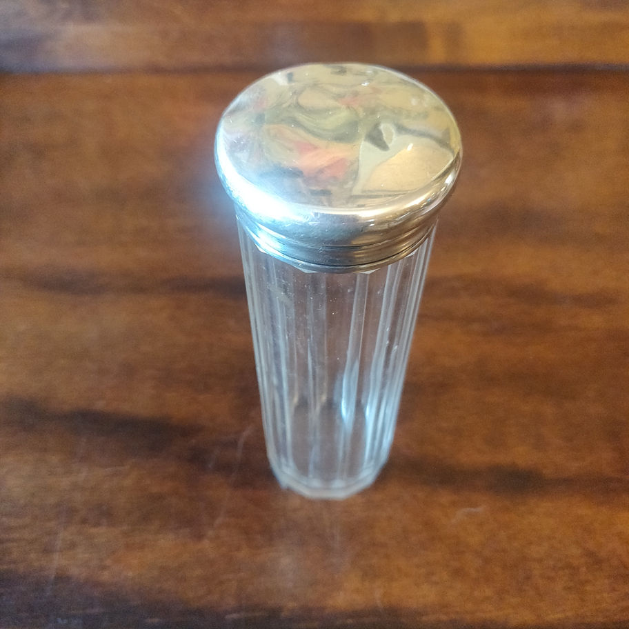 Antique 1923 Hallmark silver top dressing table jar London B&GWest