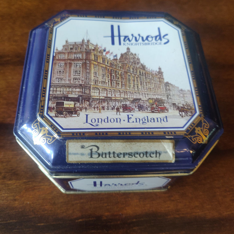 Vintage 2002 Harrods of Knightsbridge London England butterscotch sweet tin