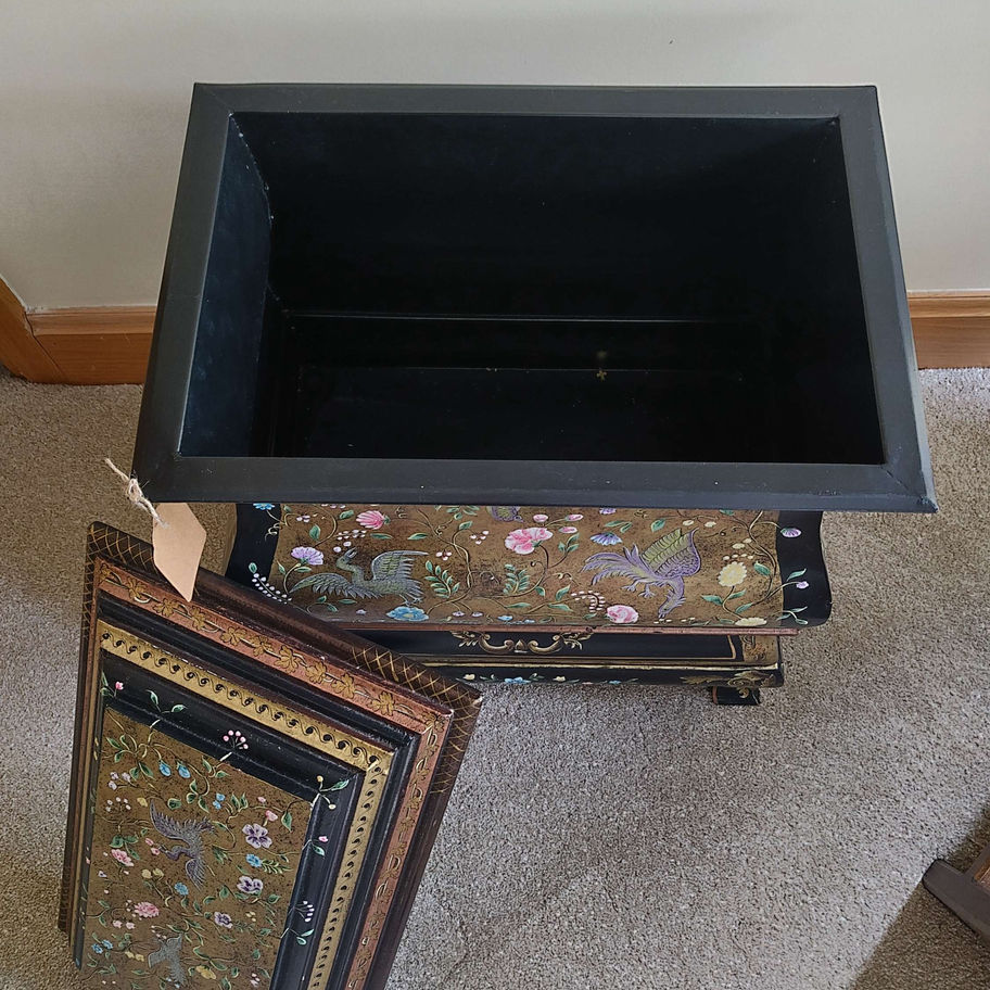 Vintage toleware hand painted large laquered wood and tin box