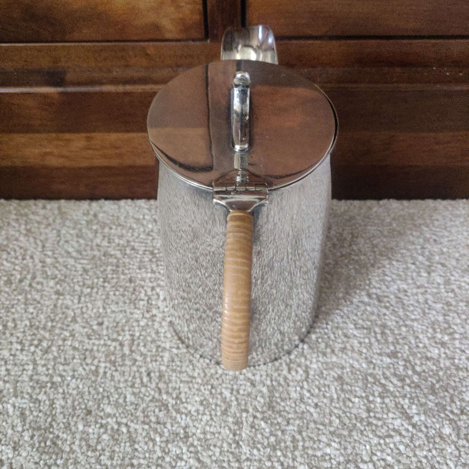 Antique 1921 walker and hall silver plate small coffee jug nice clear Hallmarks