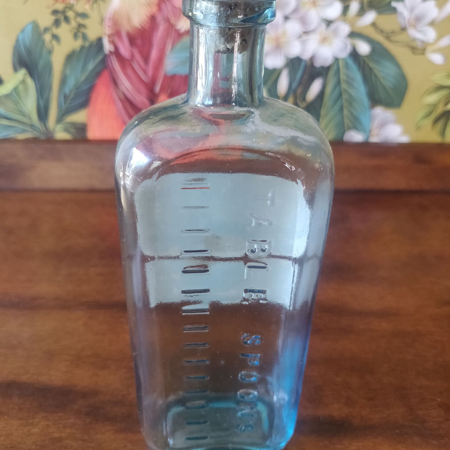 Antique Victorian late 19th or early 20th century Banbury & Co syrup of figs