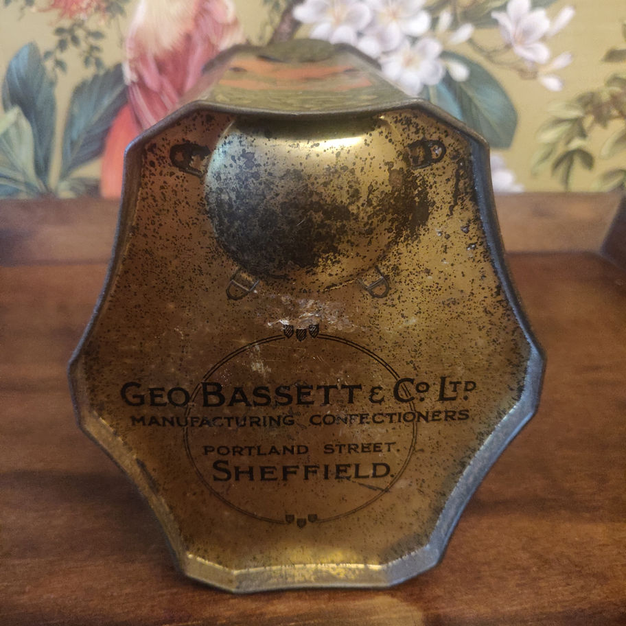 Antique early 20th century Geo Bassett hexagonal tea caddy tin Chinese motifs