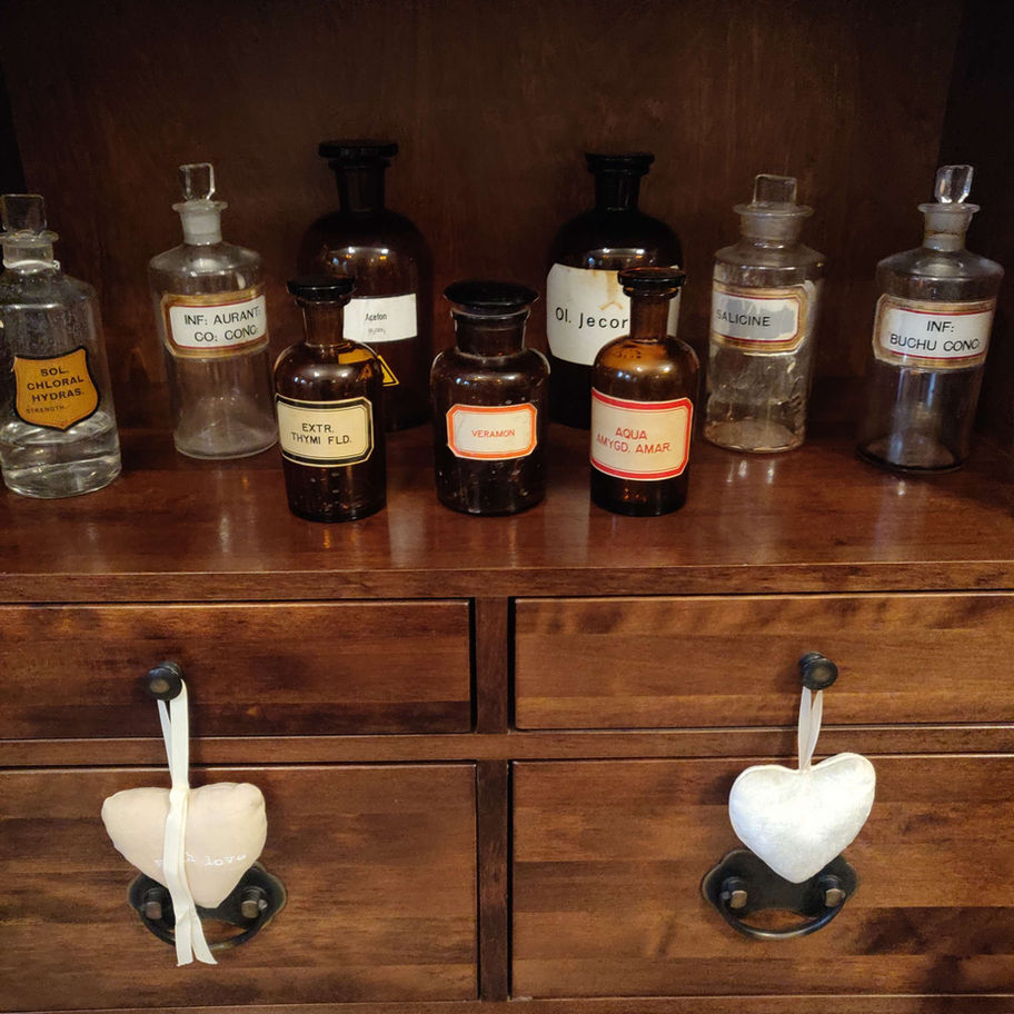 Vintage large apothecary bottle Aceton