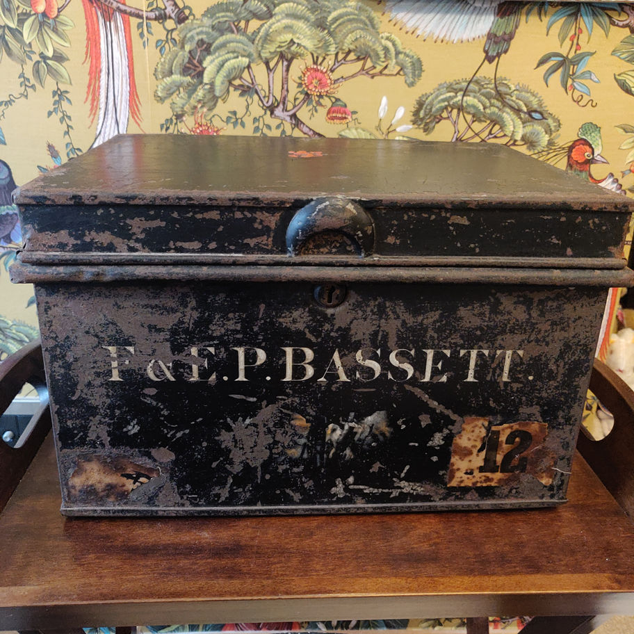 Antique Victorian late 19th or early 20th century metal 2 side handles deed box