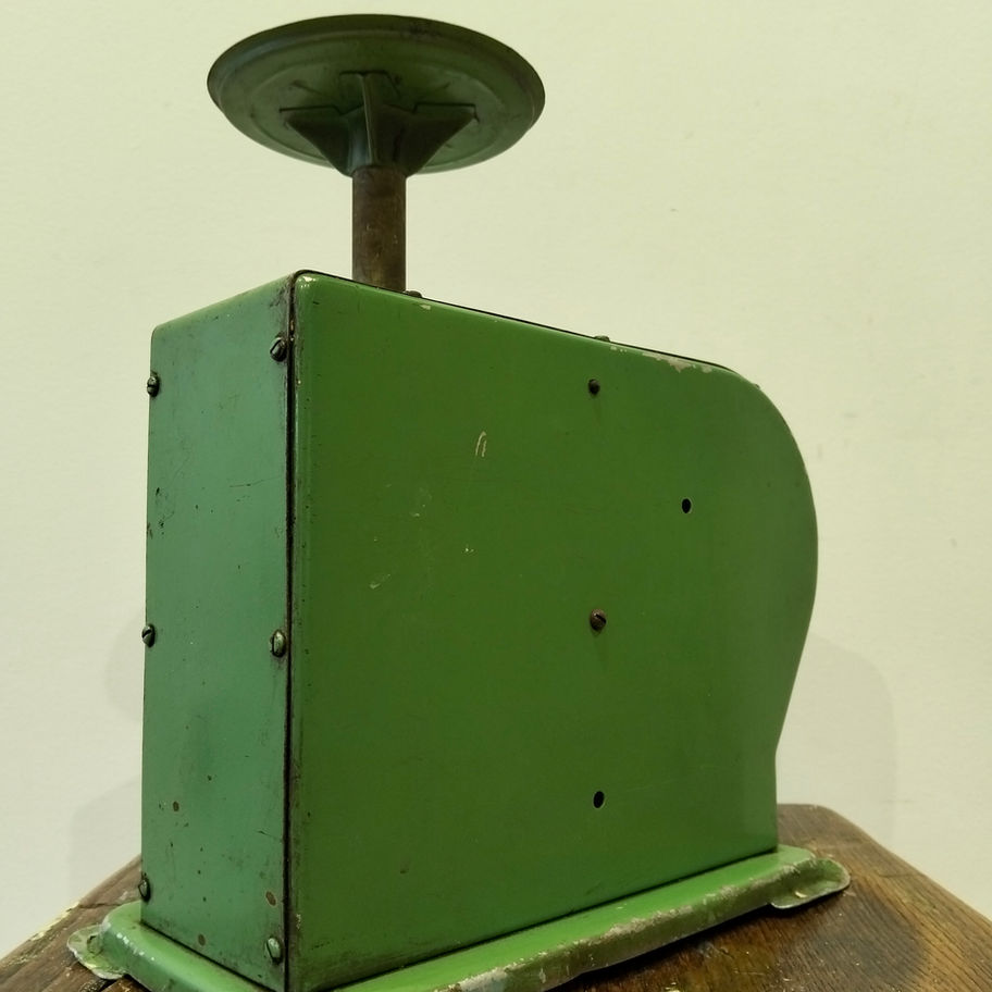 Vintage Kitway Kitchen / Utility Weighing Scales – Green Metal – Made in Britain