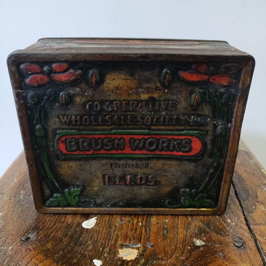Antique early 20th century Co op Wholesale Society (CWS) Art Nouveau shoe tin