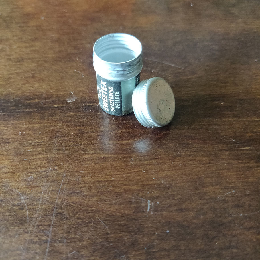 Vintage mid century sweetex small aluminium container