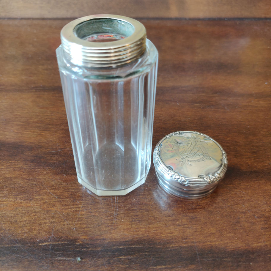 Antique 1911 Edwardian Walker and Hall silver topped London Hallmark ribbed jar