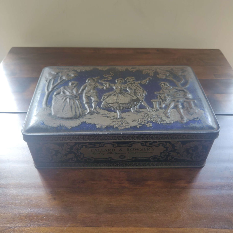 Vintage callard & bowsers confectionery tin