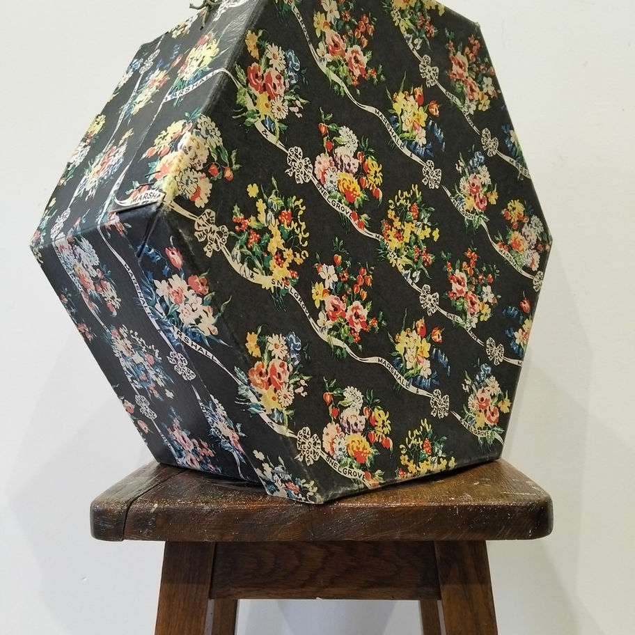 Vintage Snelgrove & Marshall Floral Hat / Storage Box (Octagonal) – Chintz Print