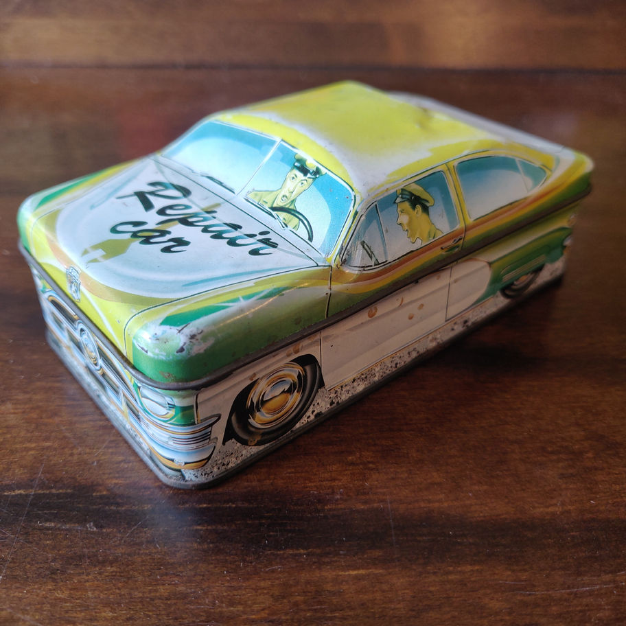 Vintage 1982 Ian Logan collectibles repair car soap tin