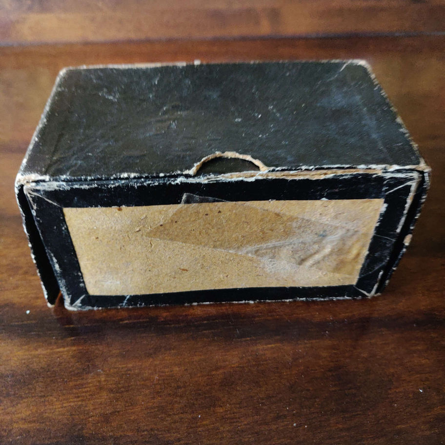Vintage 1950s gem travelling iron in original box with everything present
