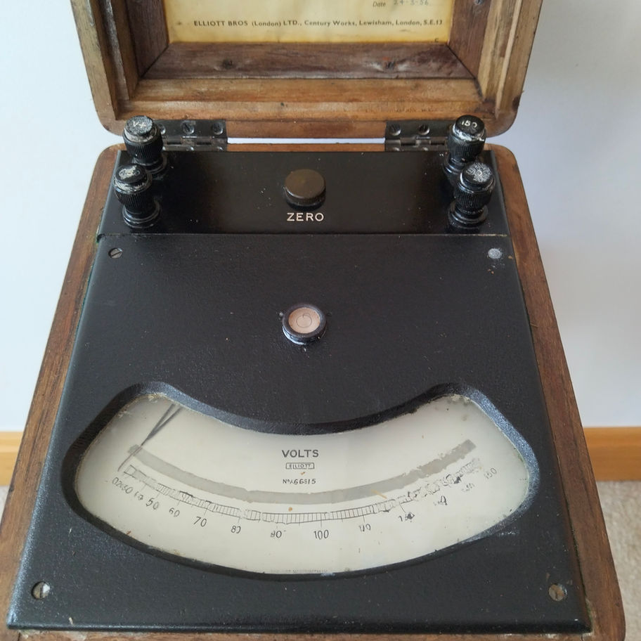 Vintage Portable Precision Wattmeter – Elliott Brothers Ltd, London – 1955