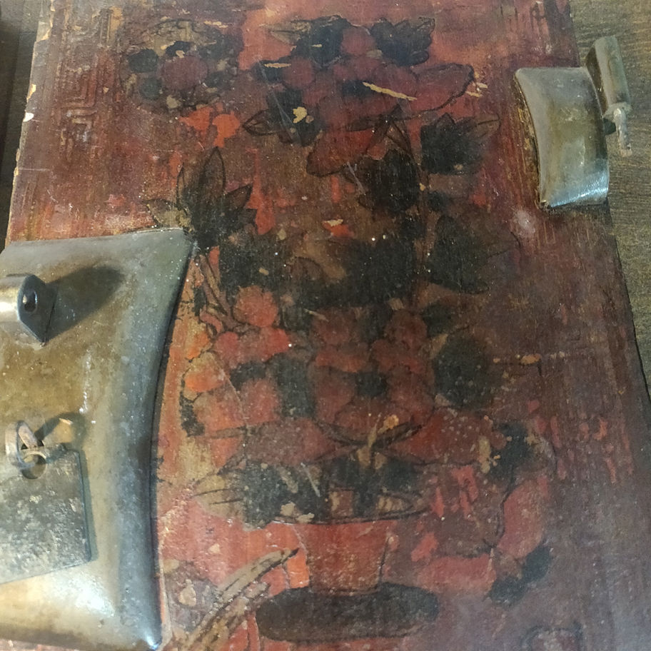Antique Victorian late 19th or early 20th cent oak Chinese hand painted panels
