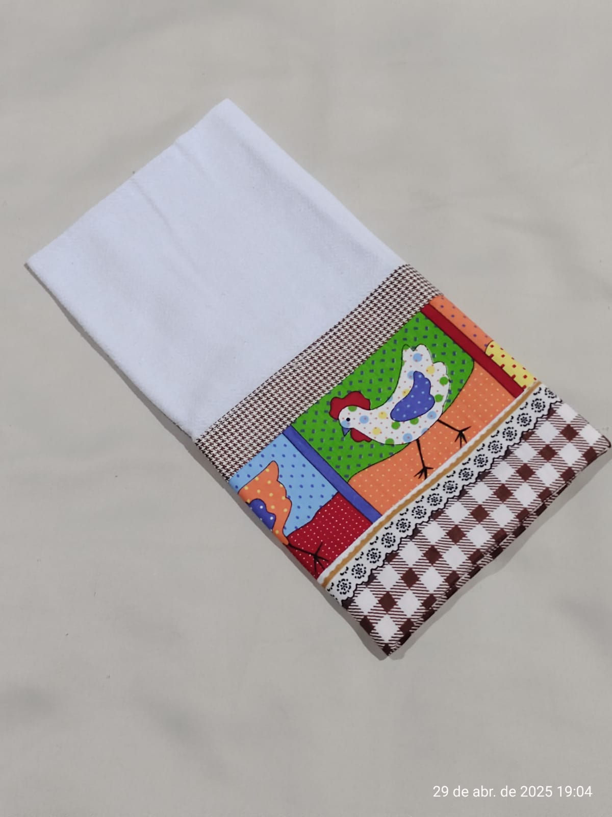 Pano de copa com barrado Galinha