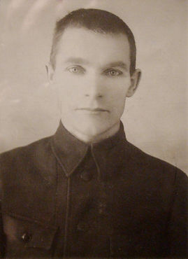 Петров.jfif