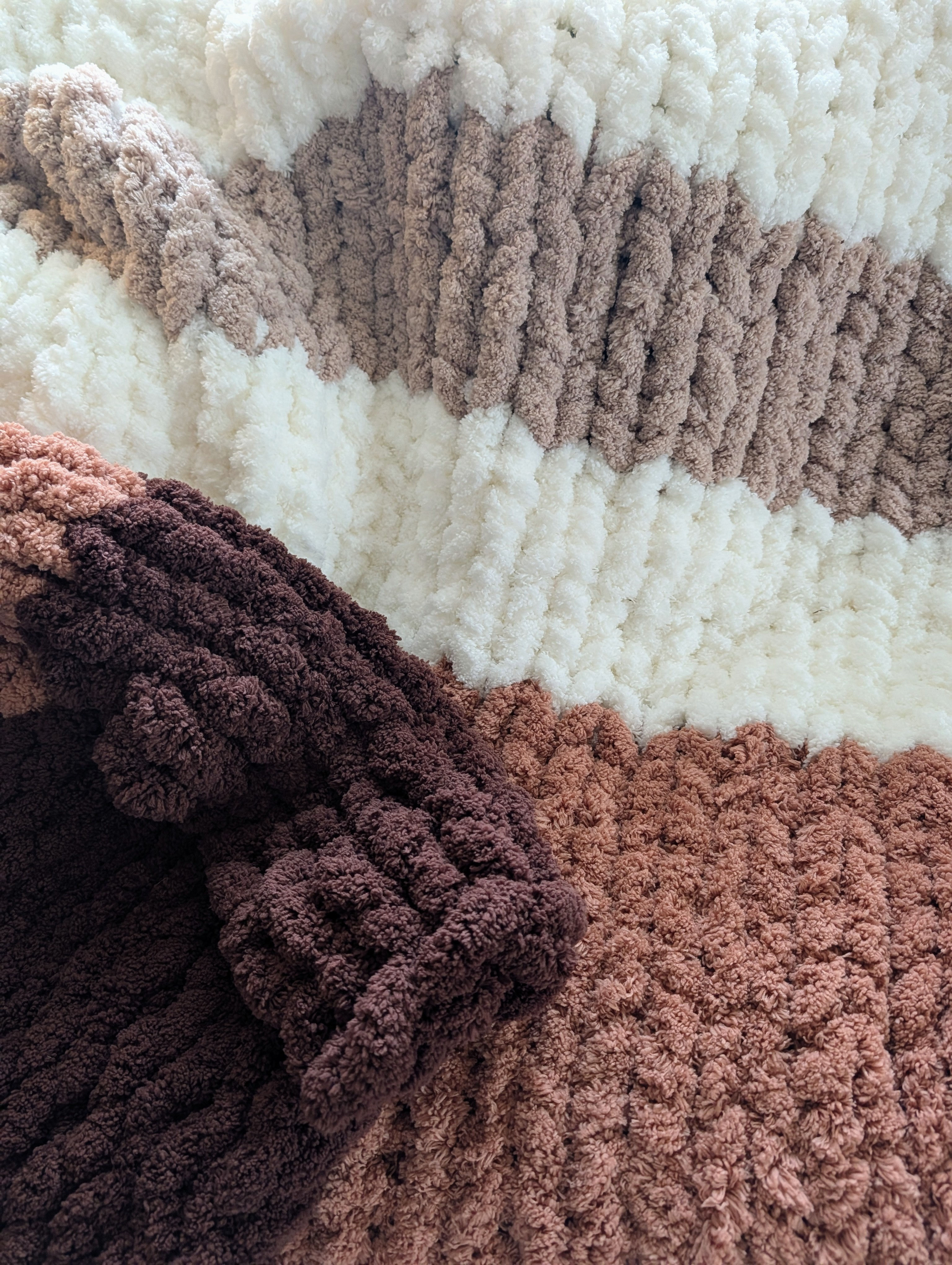 Handknitted Yarn Blankets