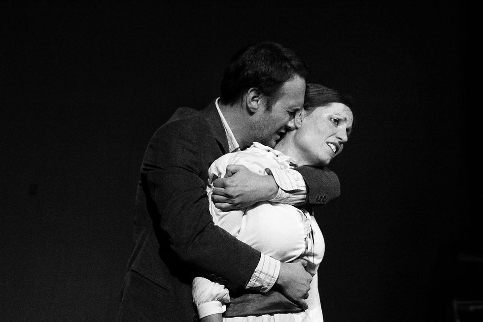 61054695_407109576810036_158191653048706