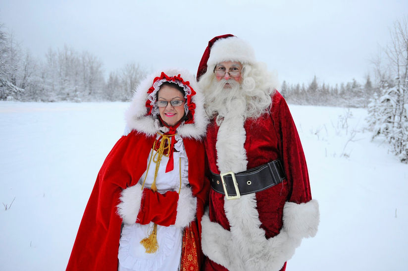 St Nicholas and Mrs Claus