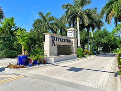 2021Photo_Park Shot_Riverview Center Blvd-7