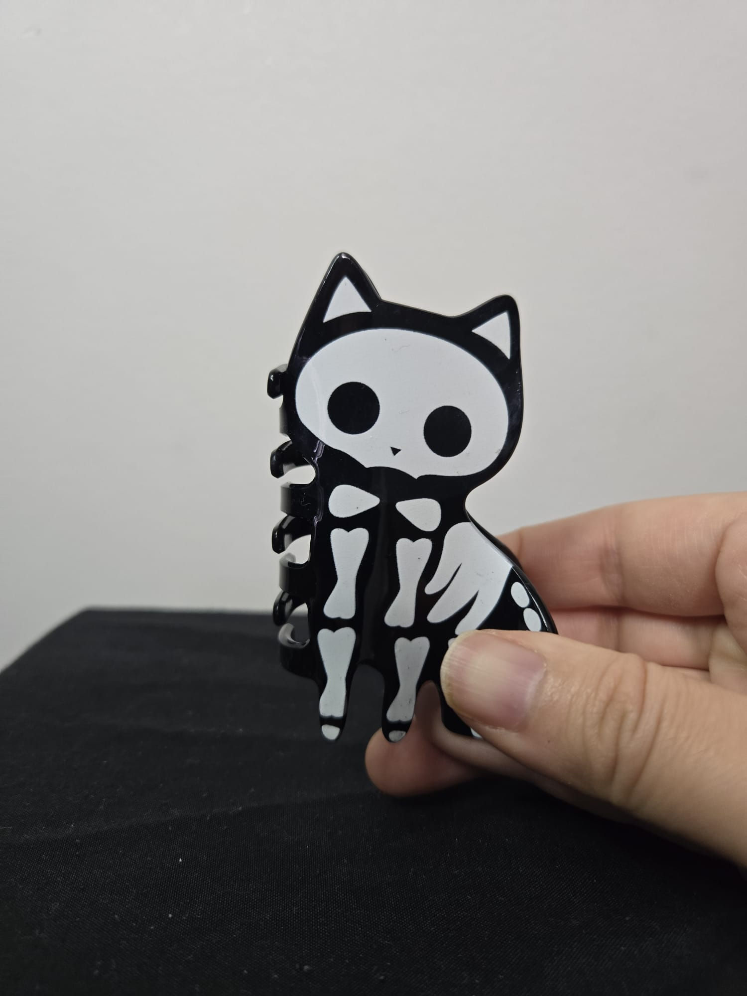 Skelleton Cat Hair Clip