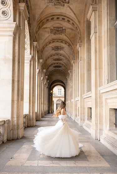     Paris wedding photography by The Visuals Duo
