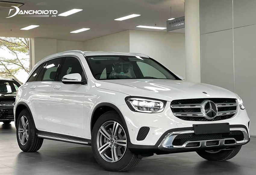 Mercedes GLC 200 được đánh giá cao hơn về vận hành, kích thước, trang bị…