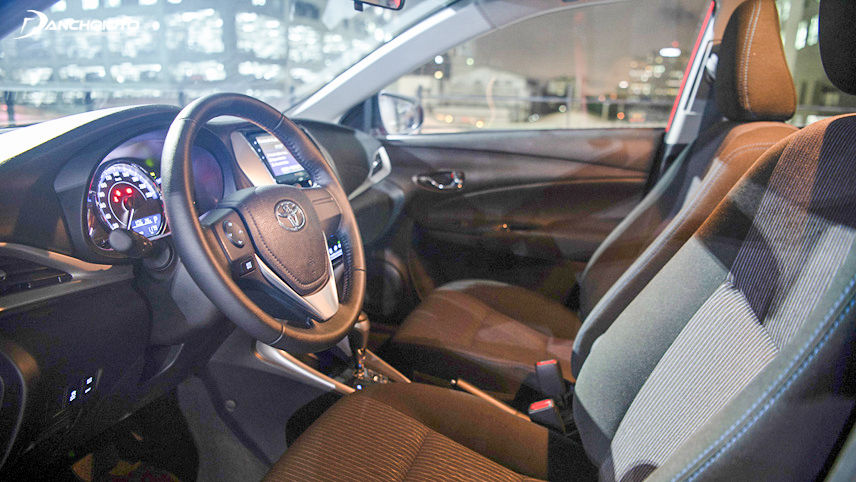 Vô lăng của Vios có thiết kế 3 chấu