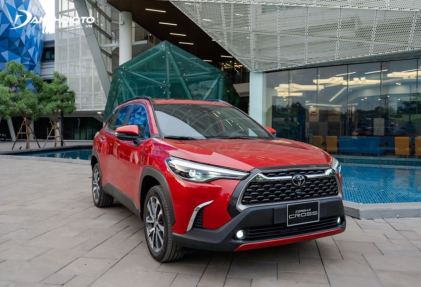 Toyota Corolla Cross là cái tên tiếp theo trong danh sách xe ô tô gia đình nên mua
