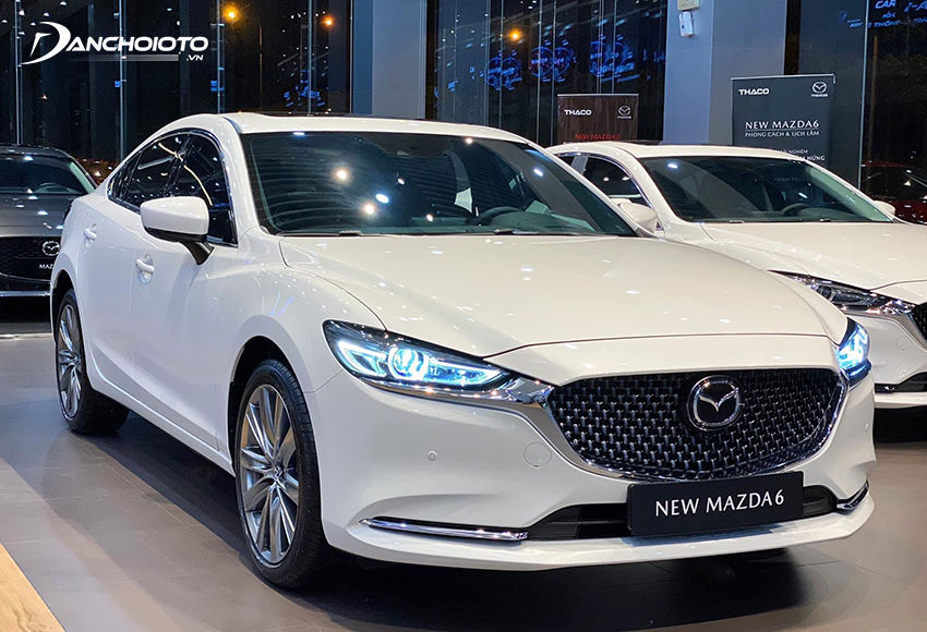 So sánh Toyota Camry và Mazda 6, mẫu xe Mazda có giá hấp dẫn hơn rất nhiều