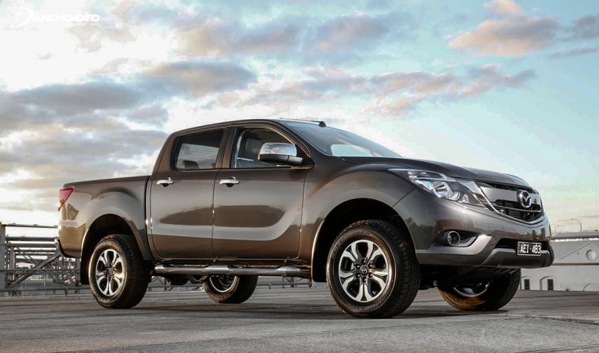 Mazda BT-50 có 6 túi khí ở bản cao cấp