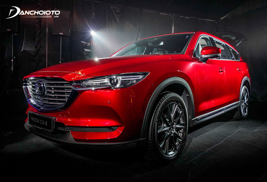 Mazda CX-8 là một mẫu CUV 7 chỗ hạng trung